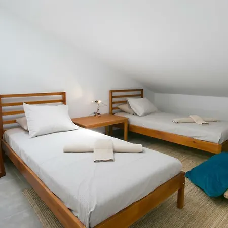Residencial Teguisol 661 *